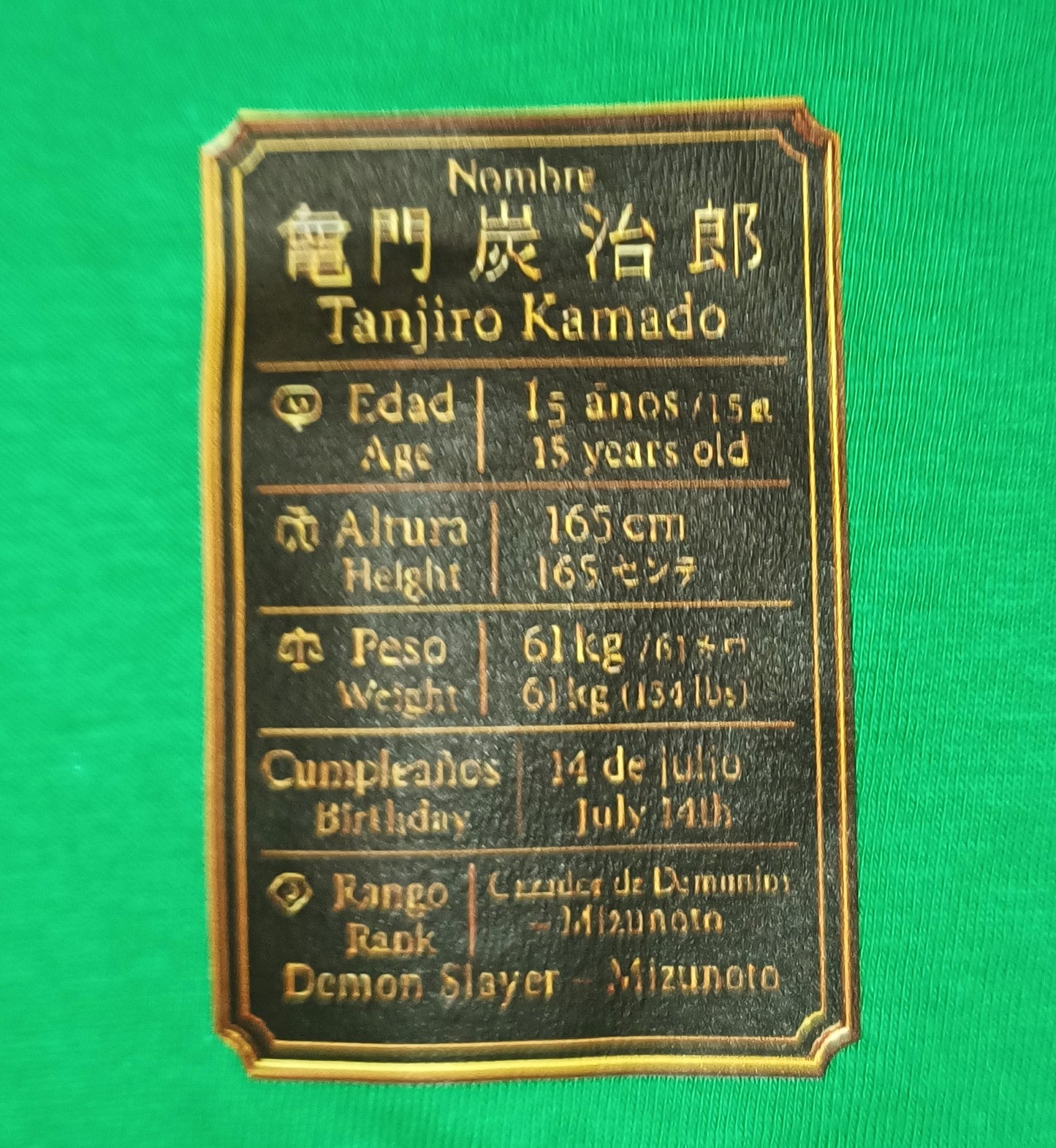 Tanjiro Kamado ‘Danza del Dios del Fuego’ - Edición Forest Green en Algodón Peinado y Kanjis Dorados