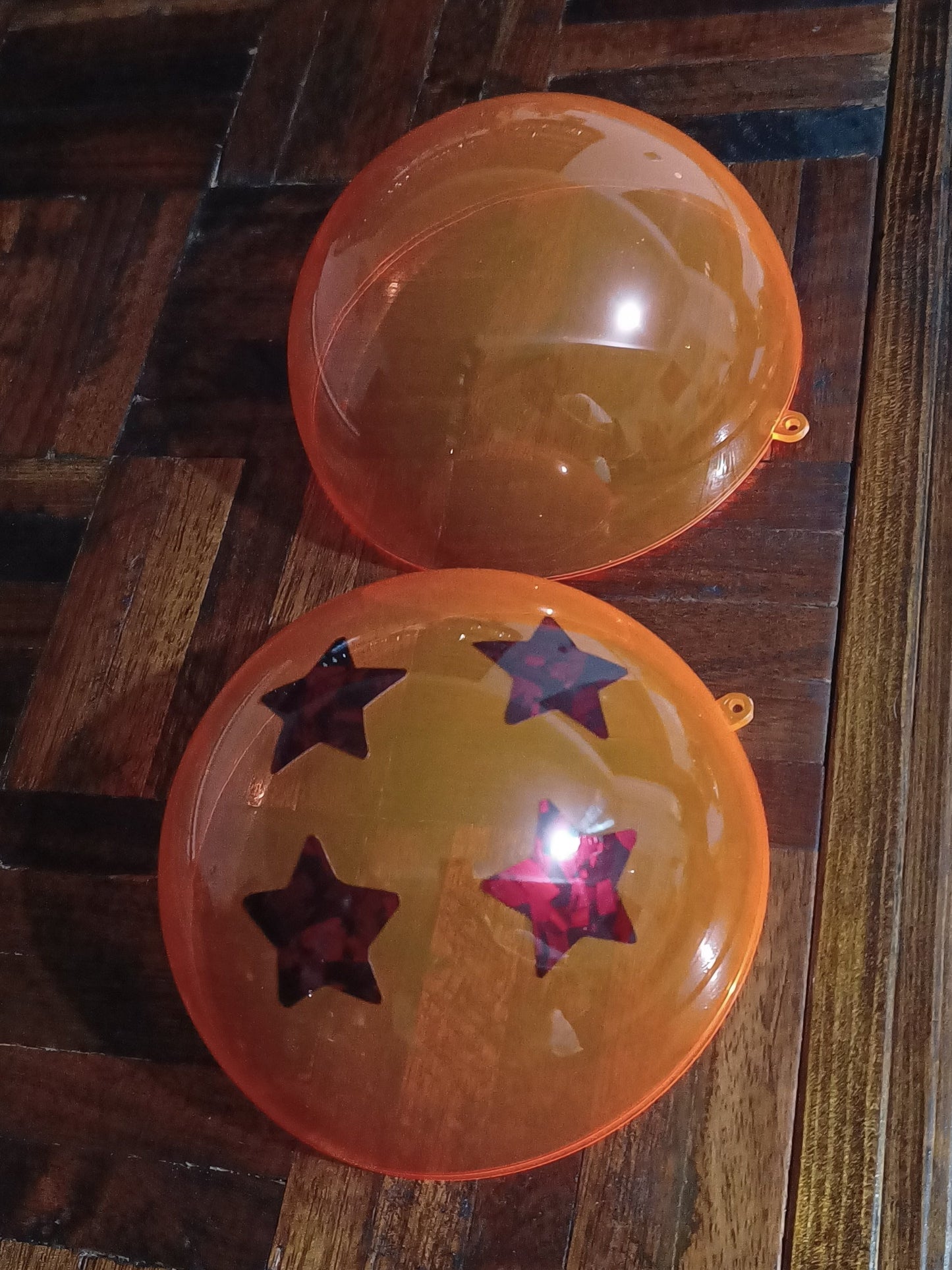 Contenedor Premium: Esfera del Dragón de 4 Estrellas