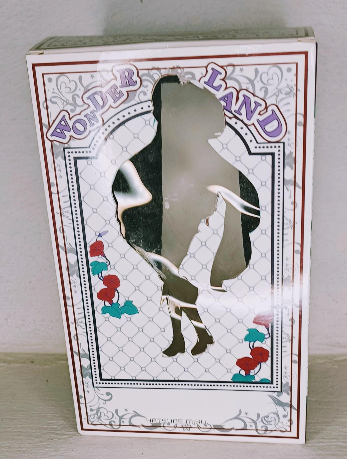 Figura Hatsune Miku Wonderland 19cm Edición Custom Metálica Con Caja Intervenida