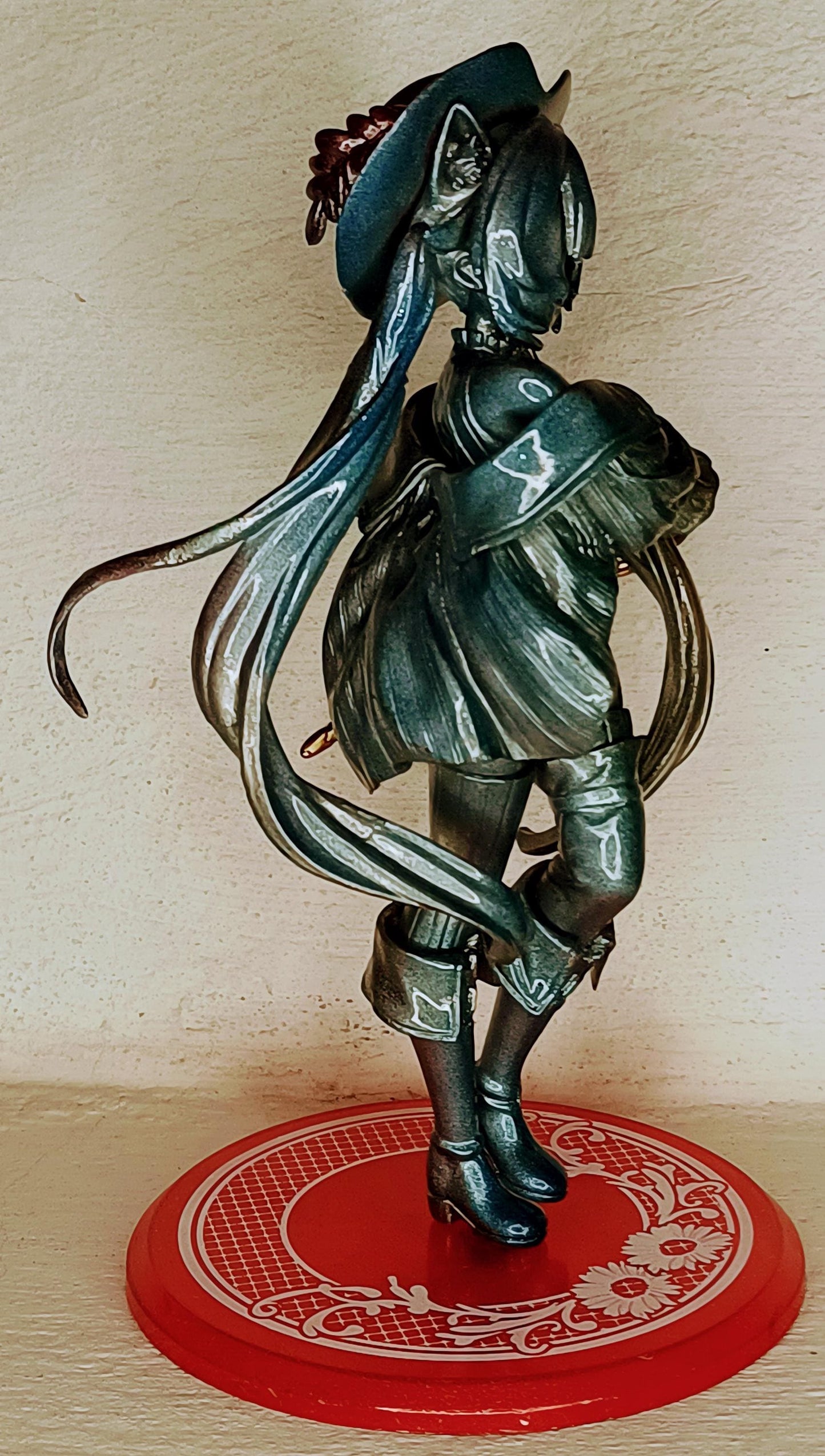 Figura Hatsune Miku Wonderland 19cm Edición Custom Metálica Con Caja Intervenida