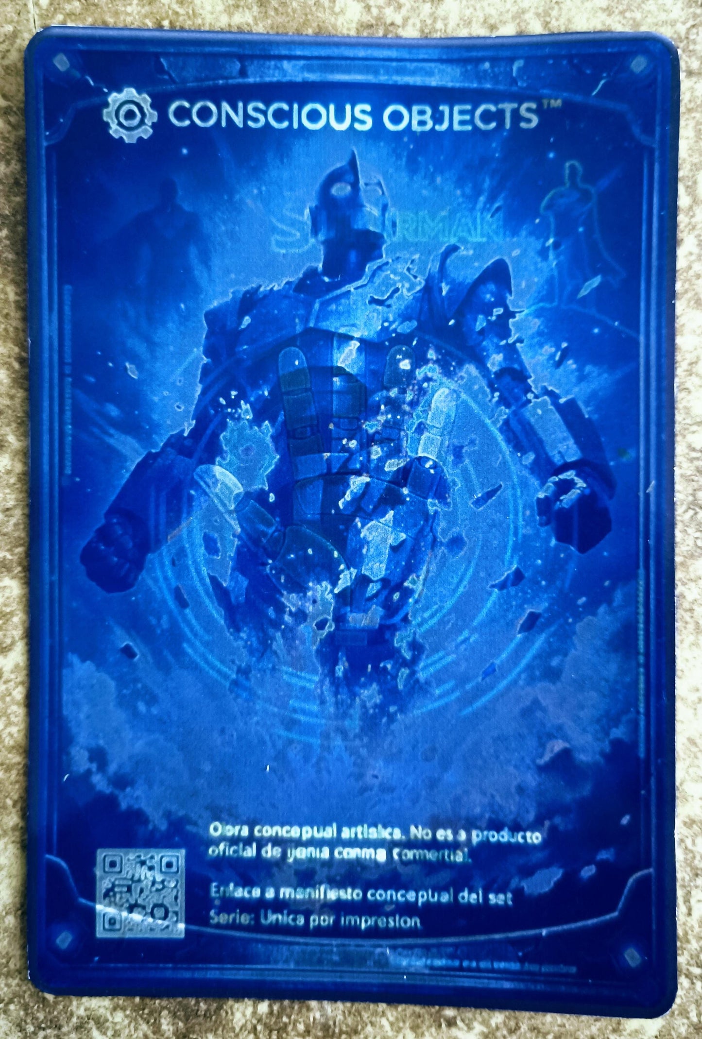 El Gigante de Hierro – No Soy un Arma | Set de Arte Coleccionable Holográfico