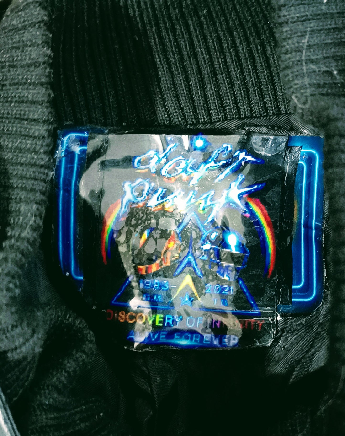 Chamarra Daft Punk - Edición de Lujo con Parches Holográficos Inspirados en su discografía