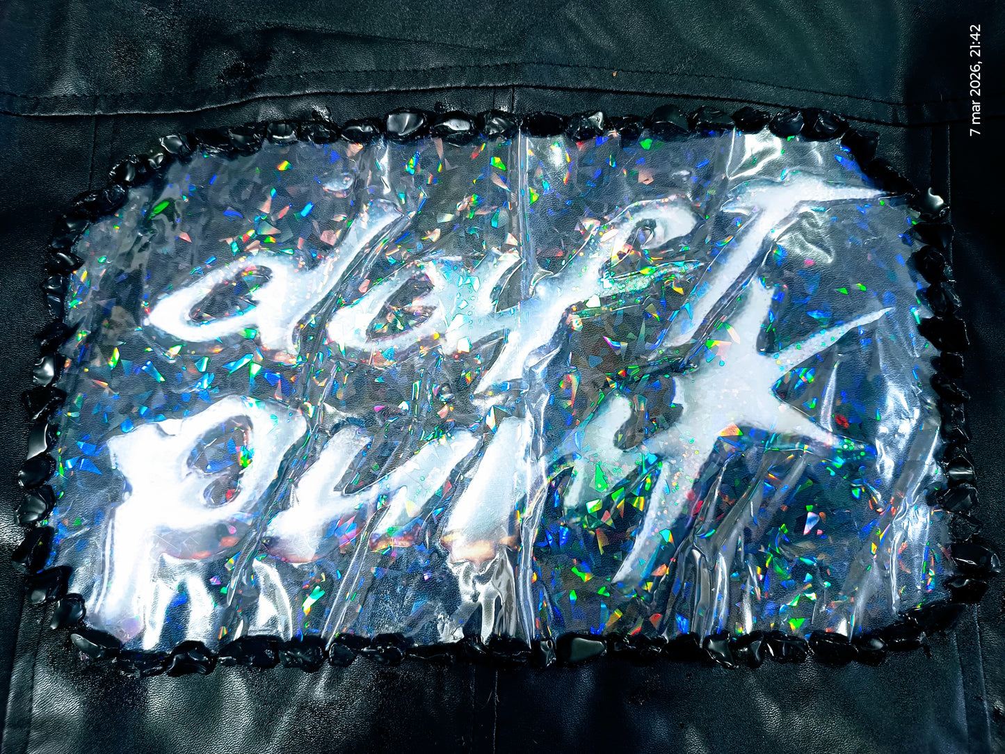 Chamarra Daft Punk - Edición de Lujo con Parches Holográficos Inspirados en su discografía